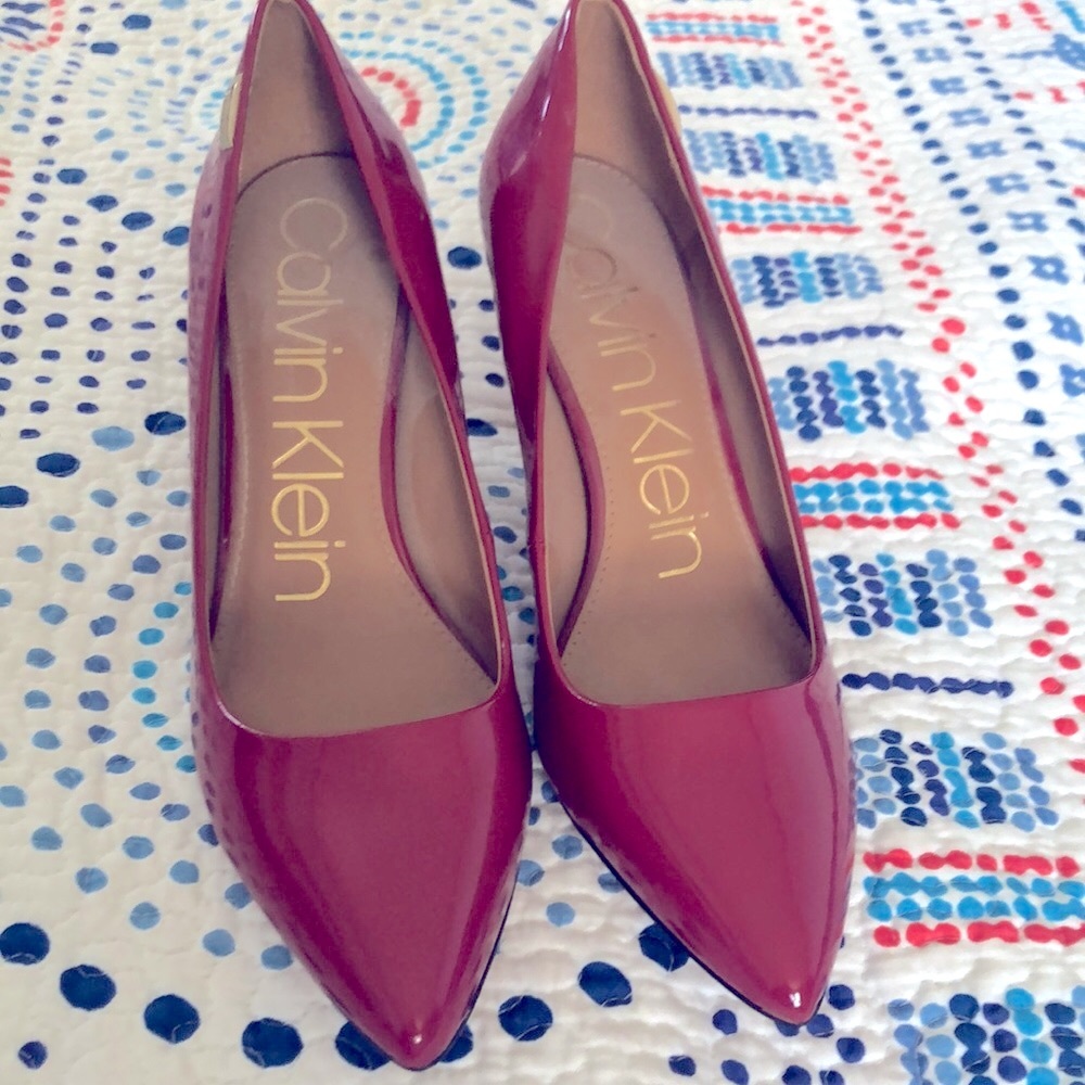 Calvin Klein Red Leather Patent Pumps size 9